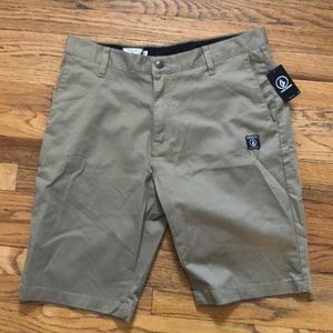 Volvo’s Tan Shorts - Modern Fit - Brand New - NWT
